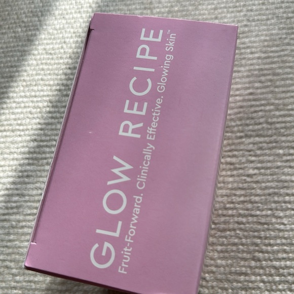Glow Recipe Plum Hydration Heroes - Picture 6 of 6